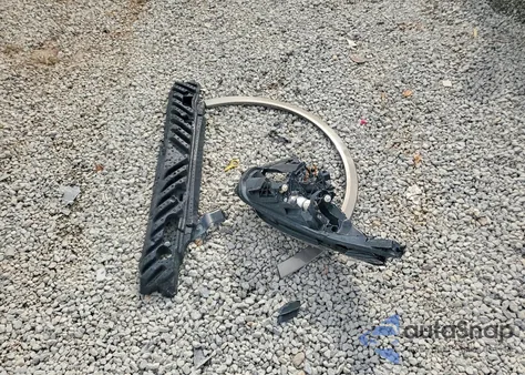 2017 Cadillac Xt5 Luxury z USA, uszkodzony, nr VIN 1GYKNBRS4HZ307019